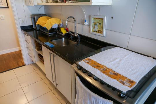 Cozinha de apartamento à venda com 3 quartos, 81m² em Cidade São Francisco, São Paulo