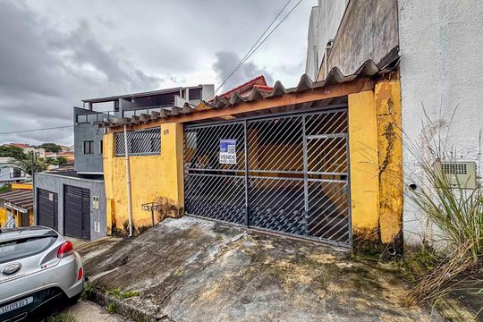 Fachada de casa à venda com 3 quartos, 250m² em Vila Alto de Santo Andre, Santo André