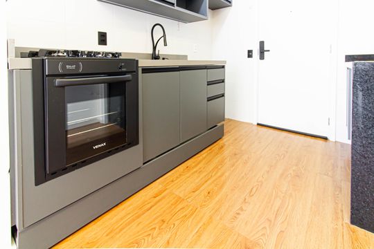 Cozinha de apartamento para alugar com 1 quarto, 28m² em Bom Retiro, São Paulo