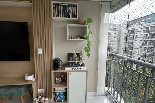 Sala de apartamento para alugar com 3 quartos, 72m² em Vila Castelo, São Paulo