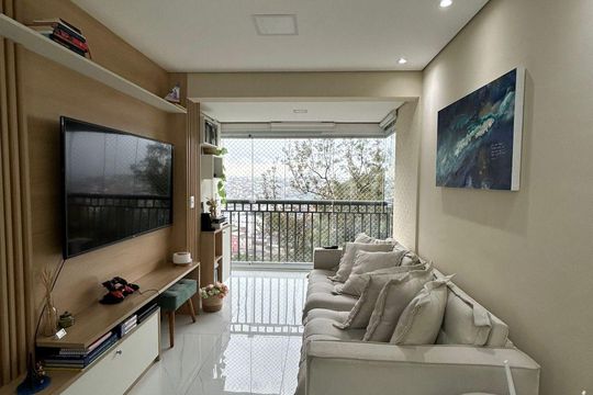 Apartamento para alugar com 3 quartos, 72m² em Vila Castelo, São Paulo