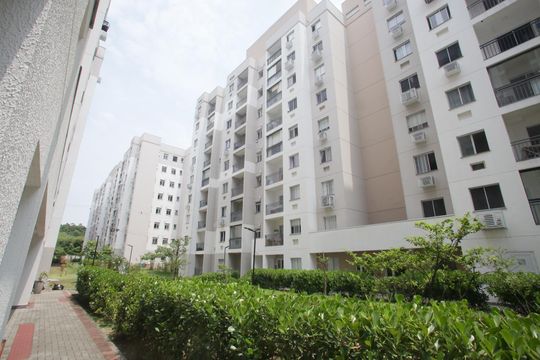 fachada do Bloco de apartamento à venda com 2 quartos, 48m² em Anil, Rio de Janeiro