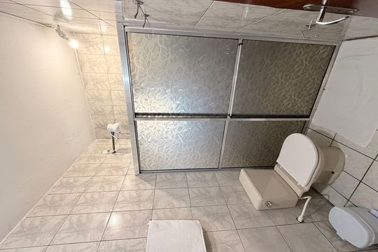 Banheiro Social de casa à venda com 3 quartos, 218m² em Jardim Primavera, Várzea Paulista