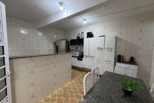 Copa de casa à venda com 3 quartos, 218m² em Jardim Primavera, Várzea Paulista
