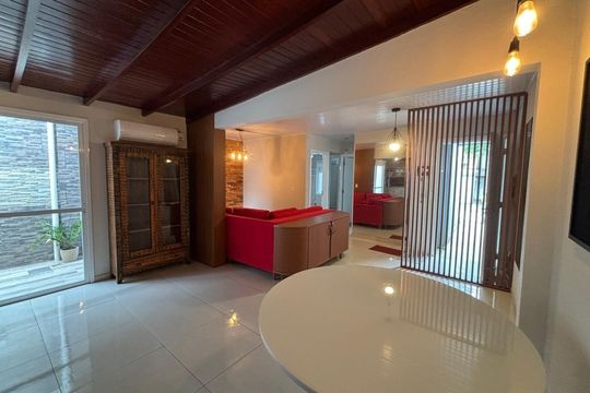 Casa de Condomínio à venda com 2 quartos, 80m² em Santo Afonso, Novo Hamburgo