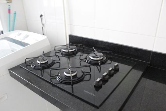 Cozinha de apartamento para alugar com 2 quartos, 50m² em Anil, Rio de Janeiro