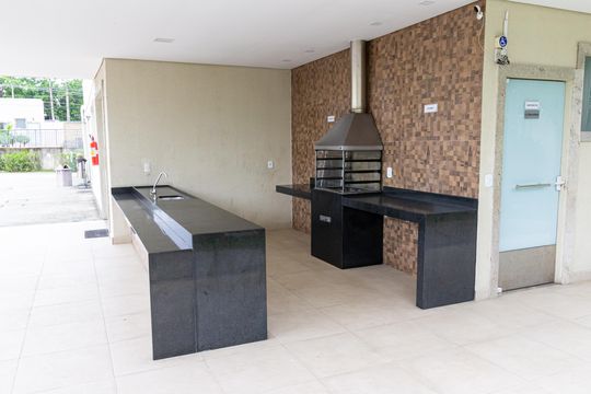 Área comum - Churrasqueira de apartamento para alugar com 2 quartos, 55m² em Inhoaíba, Rio de Janeiro
