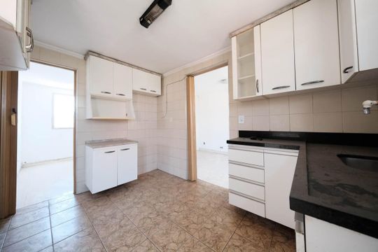 Cozinha e Área de Serviço de apartamento à venda com 3 quartos, 64m² em Artur Alvim, São Paulo