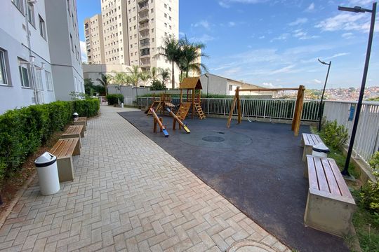 Parquinho de apartamento para alugar com 2 quartos, 38m² em Parque Maria Helena, São Paulo
