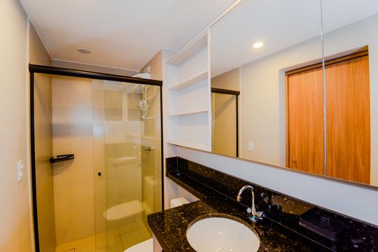 Banheiro de kitnet/studio para alugar com 1 quarto, 34m² em Vila Galvão, Guarulhos
