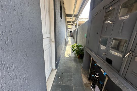 Quintal de casa para alugar com 1 quarto, 35m² em Vila Engenho Novo, Barueri