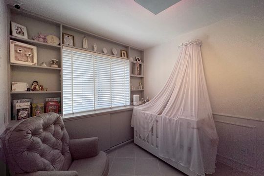 Quarto 2 de casa de condomínio à venda com 4 quartos, 282m² em Vargem Pequena, Rio de Janeiro