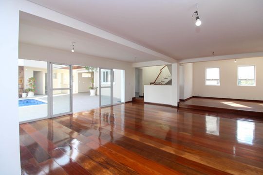 Sala  de casa para alugar com 5 quartos, 500m² em Vila Inah, São Paulo
