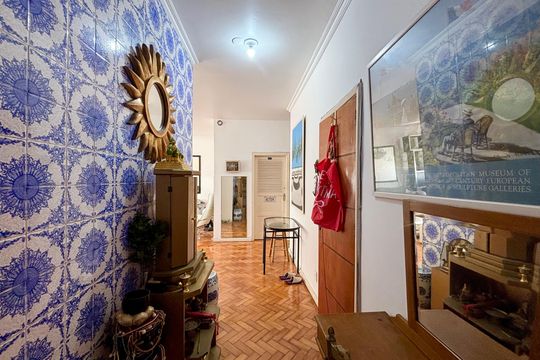 Sala - hall de entrada  de apartamento para alugar com 3 quartos, 250m² em Copacabana, Rio de Janeiro