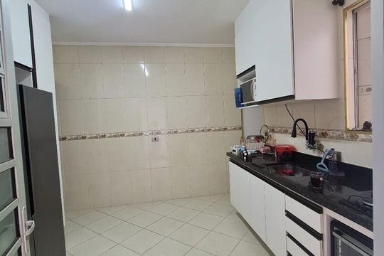 Casa à venda com 2 quartos, 190m² em Bela Vista, Osasco