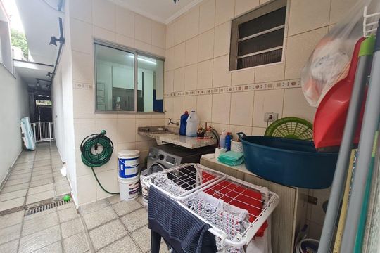 Casa à venda com 2 quartos, 190m² em Bela Vista, Osasco