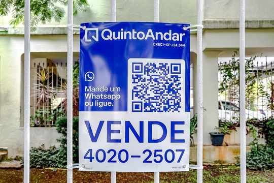 Plaquinha de apartamento à venda com 1 quarto, 49m² em Parque São Jorge, São Paulo