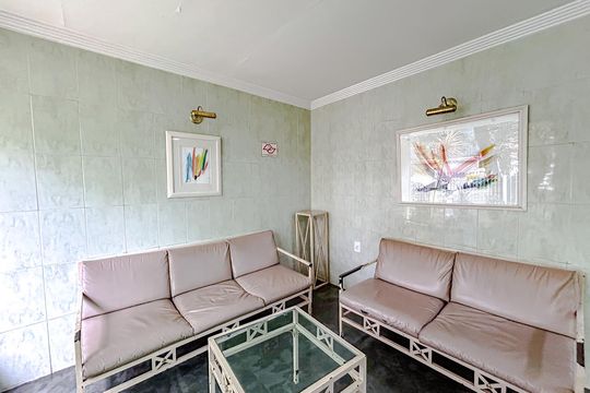 Hall de entrada de apartamento à venda com 1 quarto, 49m² em Parque São Jorge, São Paulo