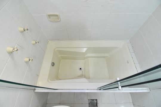 Banheiro da Suíte de apartamento à venda com 3 quartos, 147m² em Alto da Xv, Curitiba