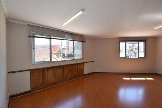 Sala de apartamento para alugar com 3 quartos, 147m² em Alto da Xv, Curitiba