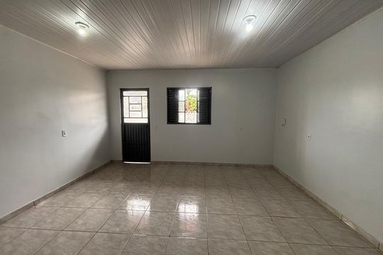 Casa à venda com 2 quartos, 80m² em Santos Dumont, São Leopoldo