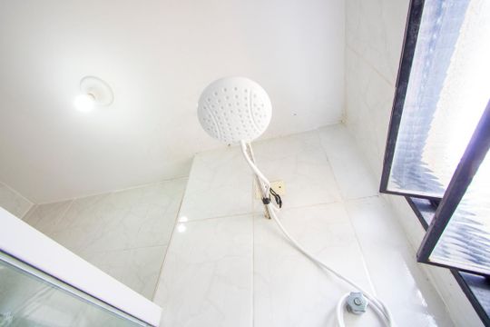 Banheiro de apartamento à venda com 2 quartos, 45m² em Parque Erasmo Assunção, Santo André