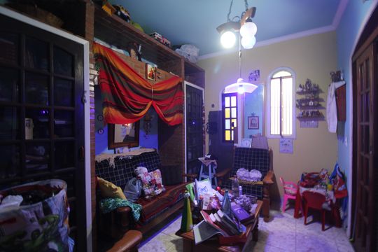 Sala 3 de casa de condomínio para alugar com 6 quartos, 450m² em Taquara, Rio de Janeiro