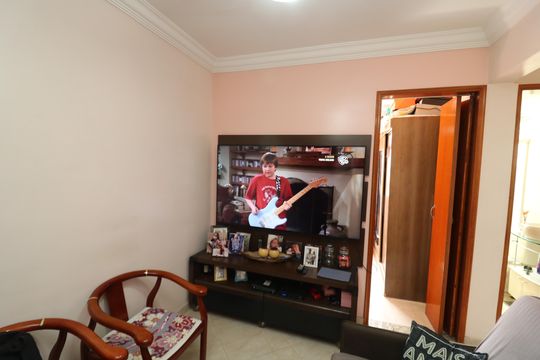 Sala de apartamento para alugar com 2 quartos, 40m² em Vila Ema, São Paulo
