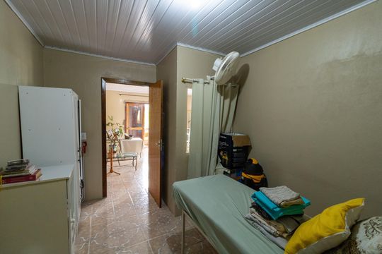 Casa à venda com 3 quartos, 130m² em Partenon, Porto Alegre