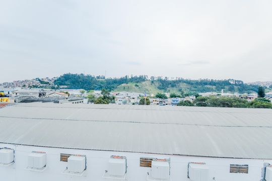 Vista da Sala de kitnet/studio para alugar com 1 quarto, 34m² em Vila Galvão, Guarulhos