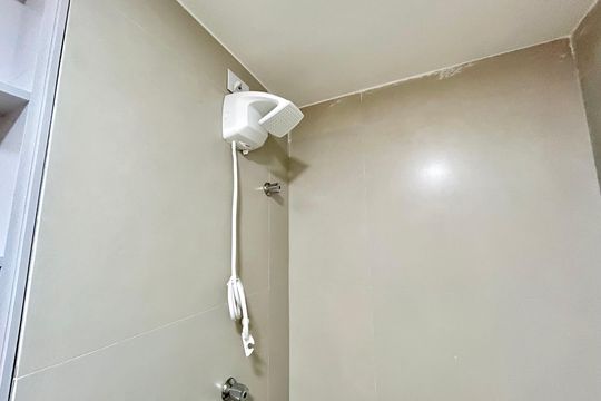 Banheiro Social de kitnet/studio para alugar com 1 quarto, 34m² em Vila Galvão, Guarulhos