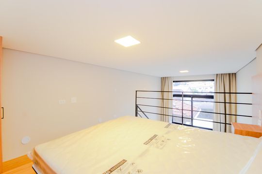 Quarto  de kitnet/studio para alugar com 1 quarto, 34m² em Vila Galvão, Guarulhos