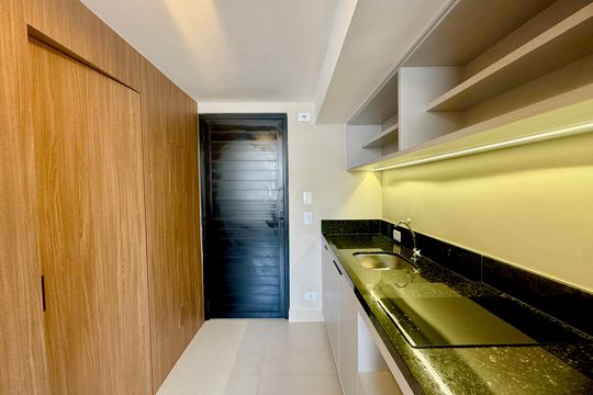 Cozinha de kitnet/studio para alugar com 1 quarto, 34m² em Vila Galvão, Guarulhos
