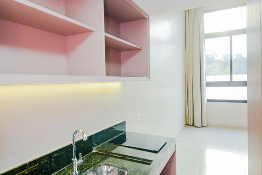 Cozinha de kitnet/studio para alugar com 1 quarto, 34m² em Vila Galvão, Guarulhos