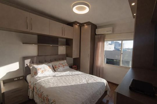 Quarto de apartamento à venda com 2 quartos, 94m² em Centro, São Leopoldo