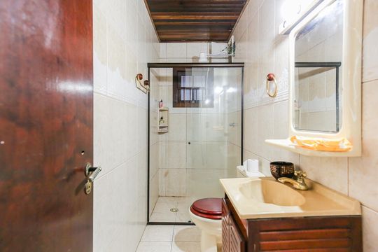 Banheiro Social de casa para alugar com 2 quartos, 180m² em Jardim Joao Xxiii, São Paulo