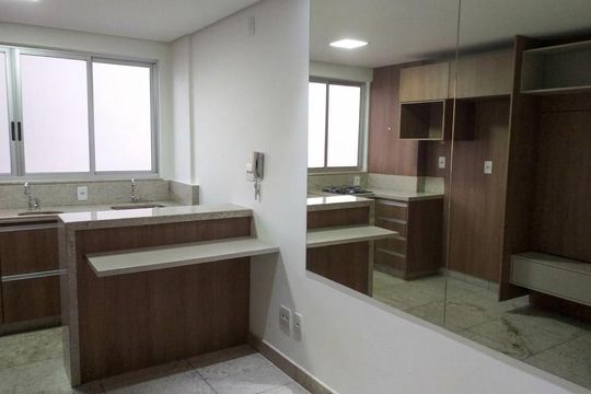 Sala de apartamento para alugar com 1 quarto, 40m² em Savassi, Belo Horizonte
