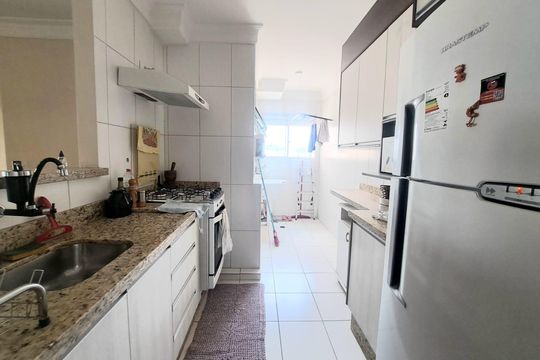 Cozinha de apartamento à venda com 3 quartos, 69m² em Presidente Altino, Osasco