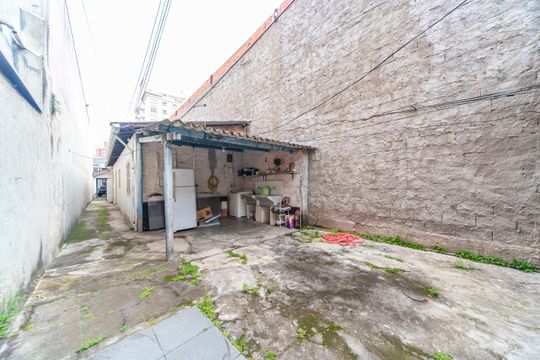 Quinta e Área de serviço de casa à venda com 3 quartos, 200m² em Jardim Bela Vista, Santo André