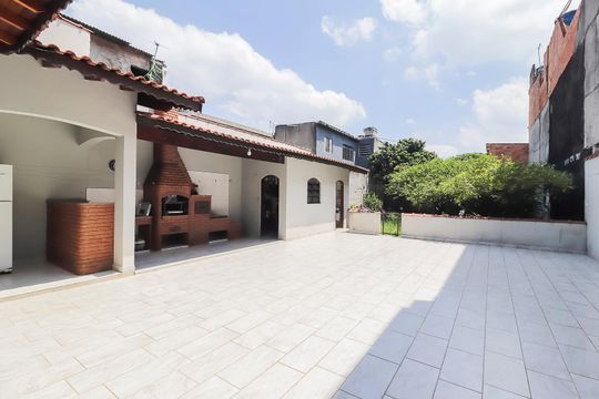 Quintal de casa para alugar com 3 quartos, 315m² em Parque Paulistano, São Paulo