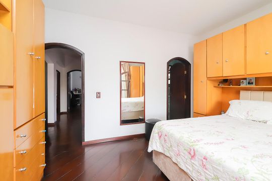 Quarto 1 - Suíte de casa para alugar com 3 quartos, 315m² em Parque Paulistano, São Paulo