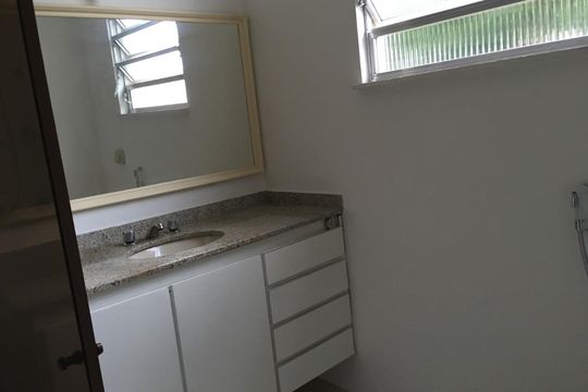Apartamento à venda com 2 quartos, 87m² em Cosme Velho, Rio de Janeiro