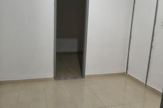 Sala de casa para alugar com 4 quartos, 90m² em Ramos, Rio de Janeiro