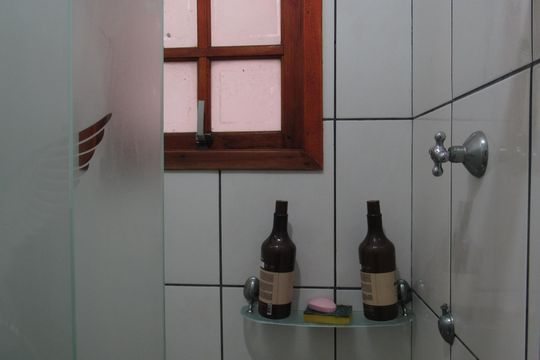 Banheiro 2 de casa à venda com 3 quartos, 246m² em Bandeiras, Osasco