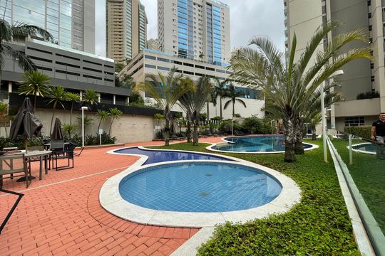 Área externa de apartamento à venda com 3 quartos, 126m² em Vila da Serra, Nova Lima