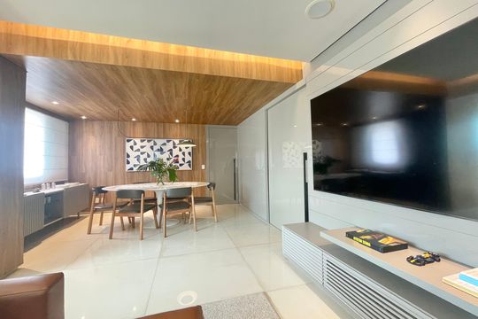 Sala de apartamento à venda com 3 quartos, 126m² em Vila da Serra, Nova Lima