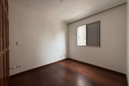 Quarto de apartamento à venda com 2 quartos, 65m² em Perdizes, São Paulo