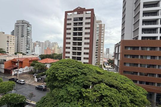 Vista da varanda de apartamento à venda com 2 quartos, 65m² em Perdizes, São Paulo