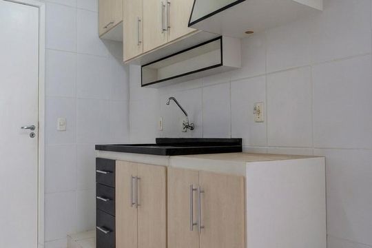 Cozinha de apartamento para alugar com 2 quartos, 65m² em Éden, Sorocaba