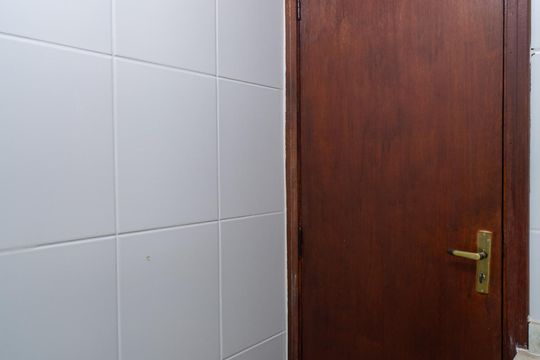 Banheiro de apartamento para alugar com 2 quartos, 65m² em Éden, Sorocaba